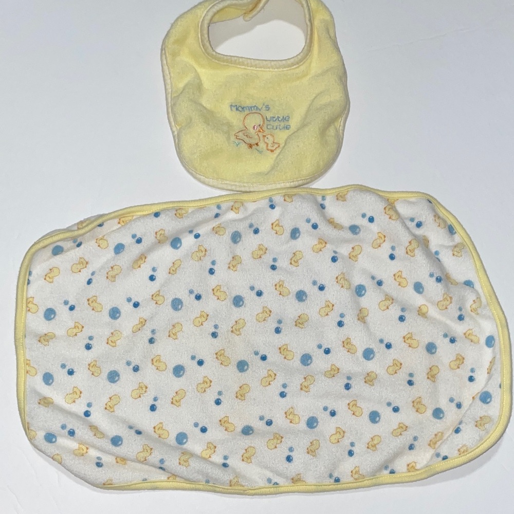 Fisher-Price Yellow Duck Bib and Towel Set